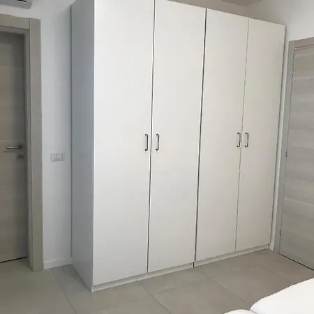 White & Grey Venice Apartments Apartamento Venecia